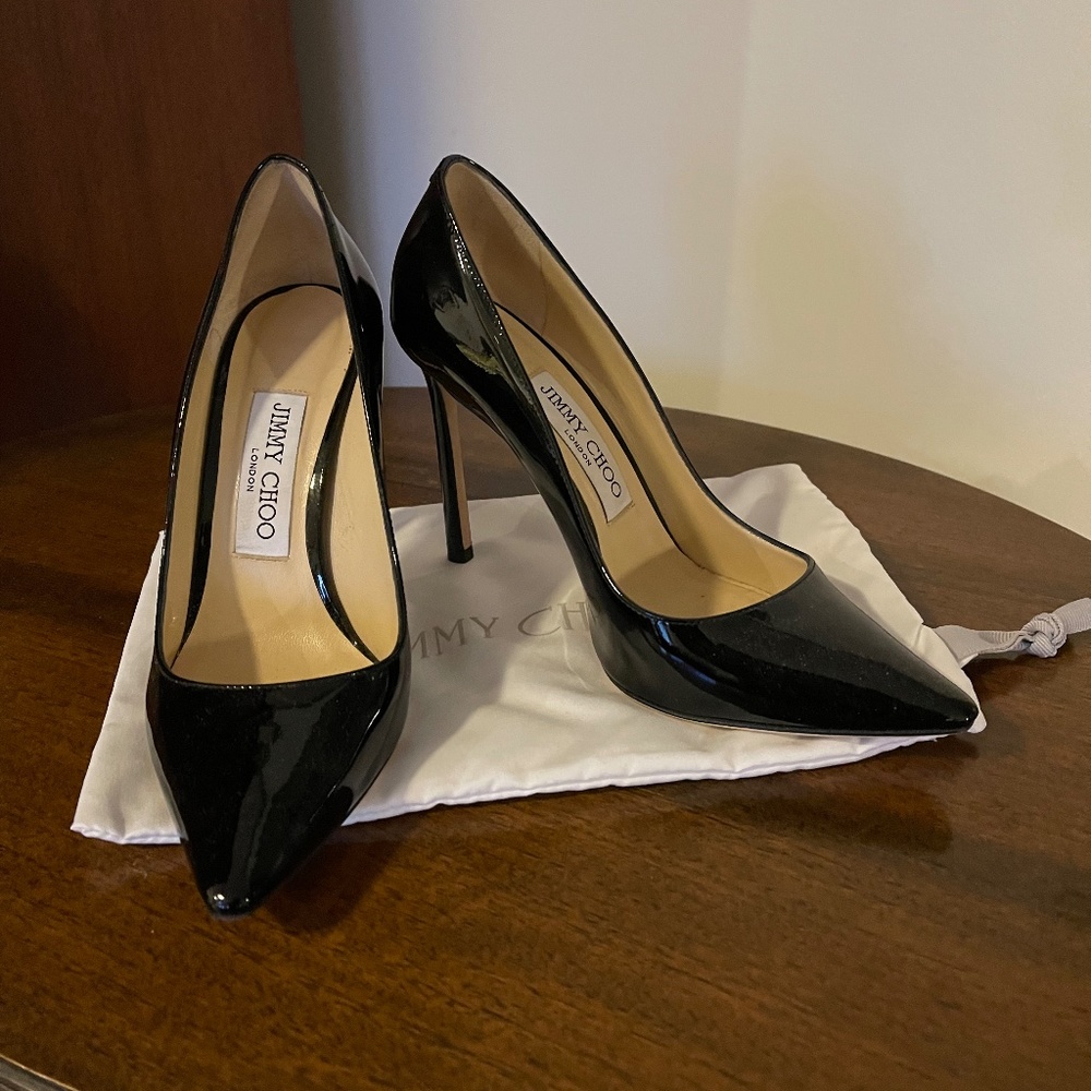 JIMMY CHOO ROMY 100 BLACK PATENT LEATHER HEELS